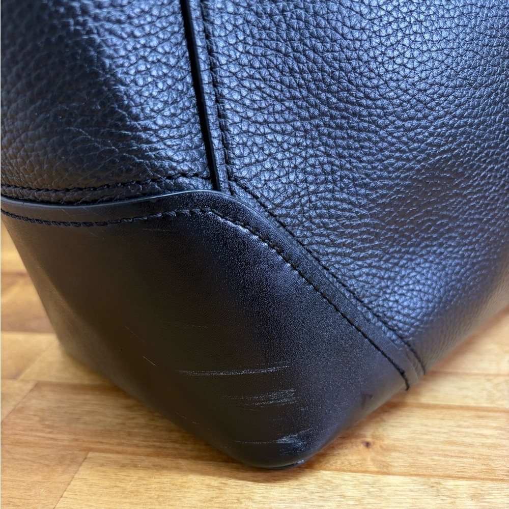 Michael Kors Black Pebbled Leather Bedford Medium Pocket Tote Bag - Picture 9 of 13